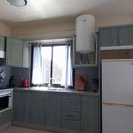 Apartment Big Ocean Terrace - Walk To Vistas & Golden Mile *