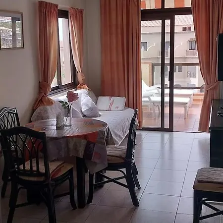 Apartment Big Ocean Terrace - Walk To Vistas & Golden Mile Los Cristianos (Tenerife)